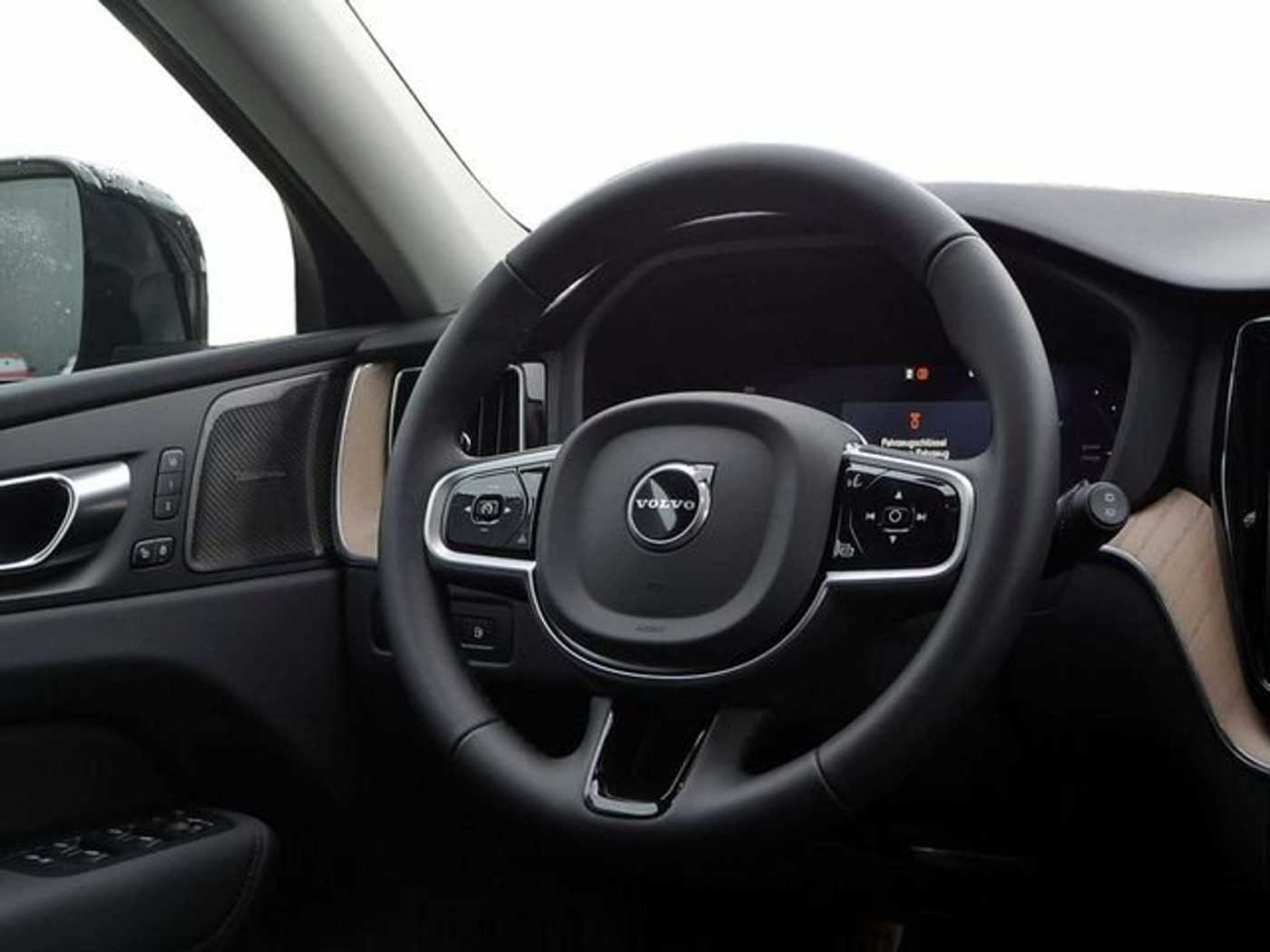 Volvo XC60 – Bild 9