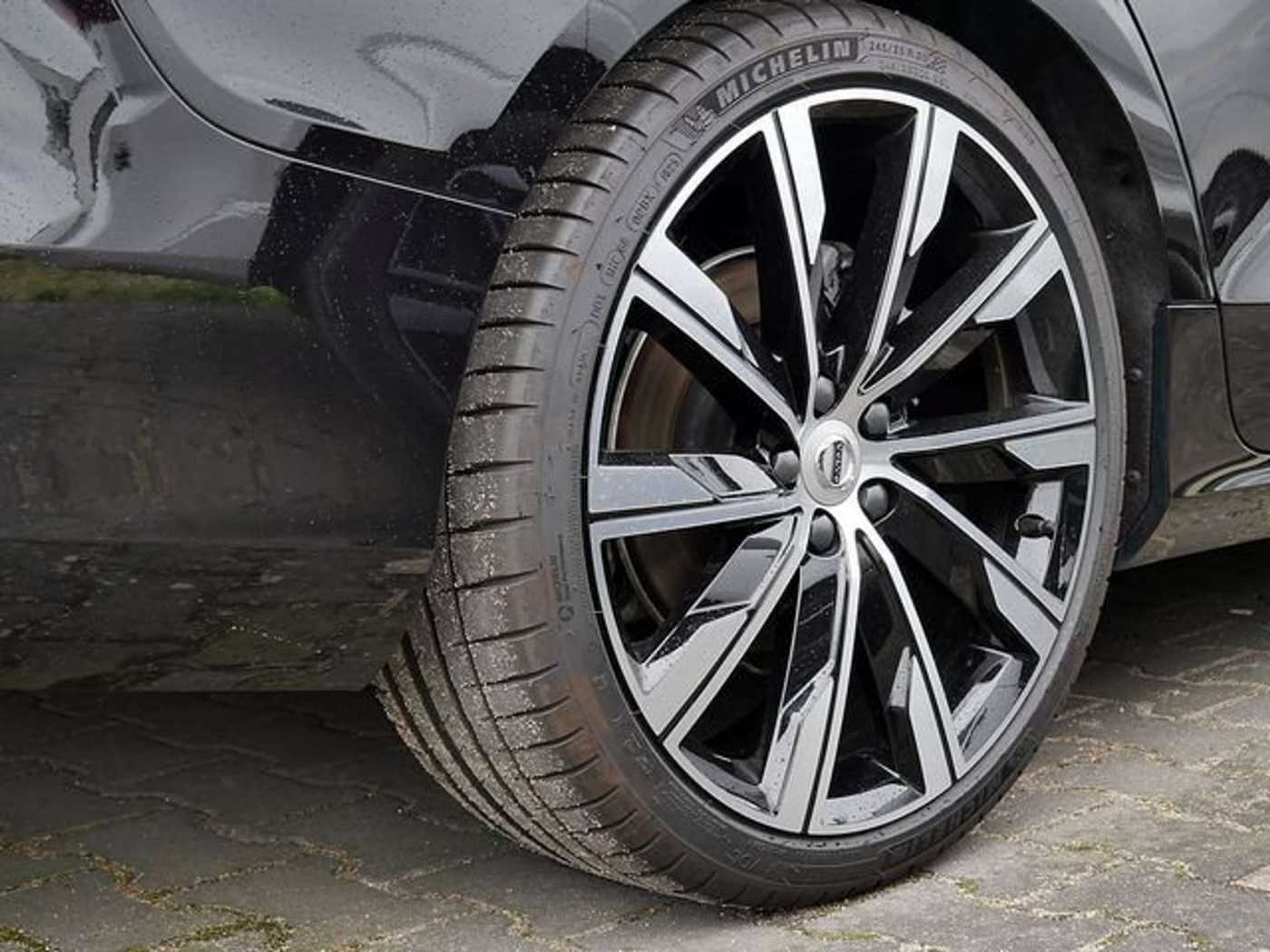 Volvo V60 – Bild 13