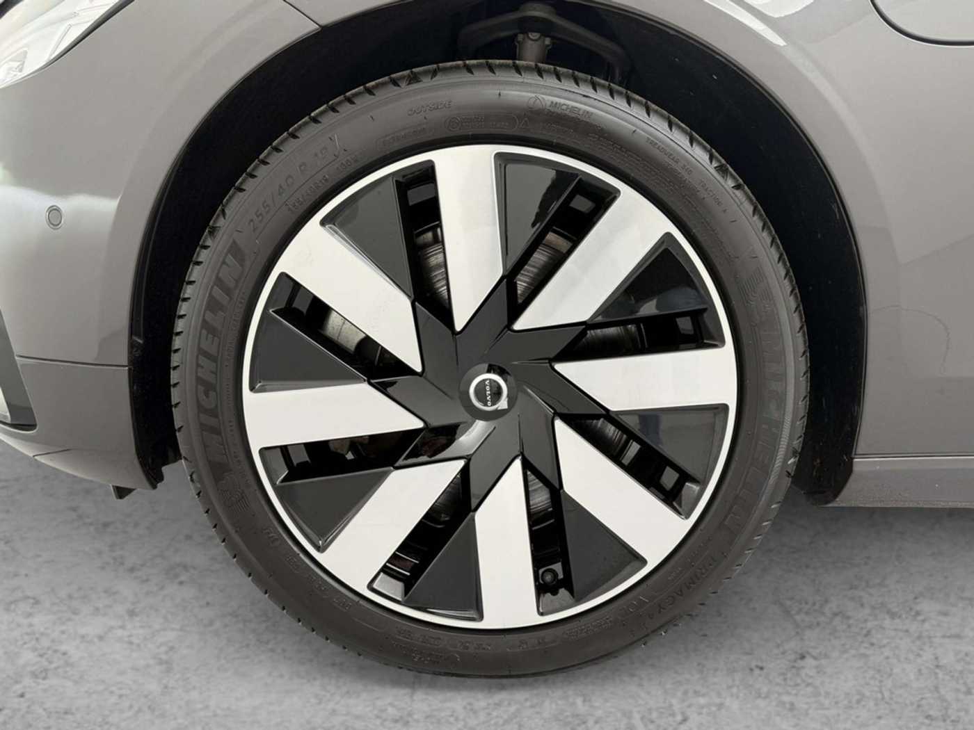 Volvo V90 – Bild 10