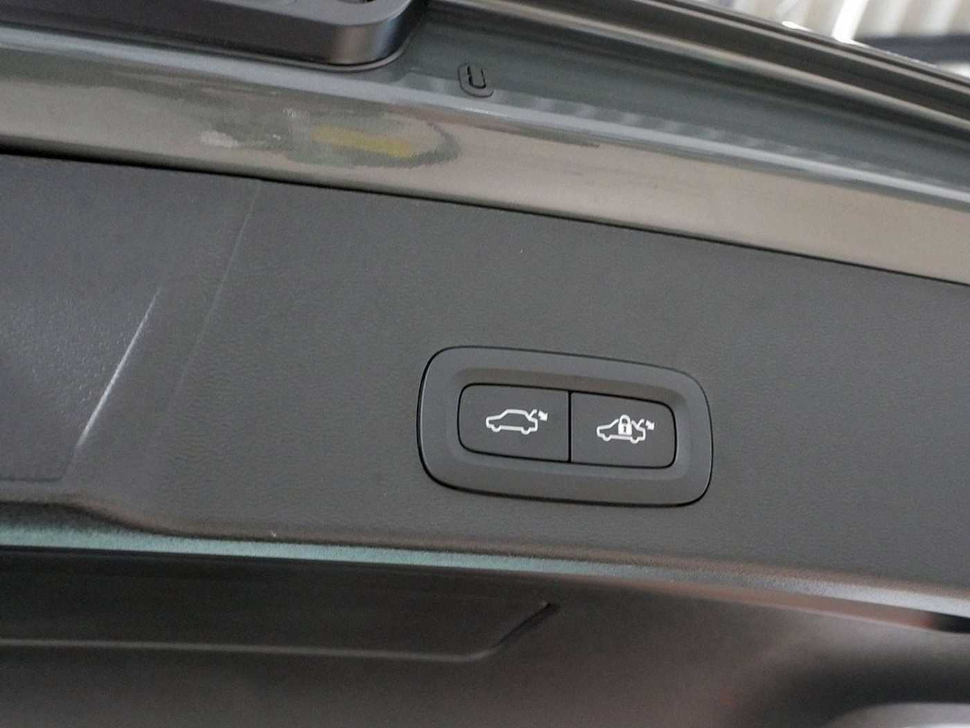Volvo XC40 – Bild 12