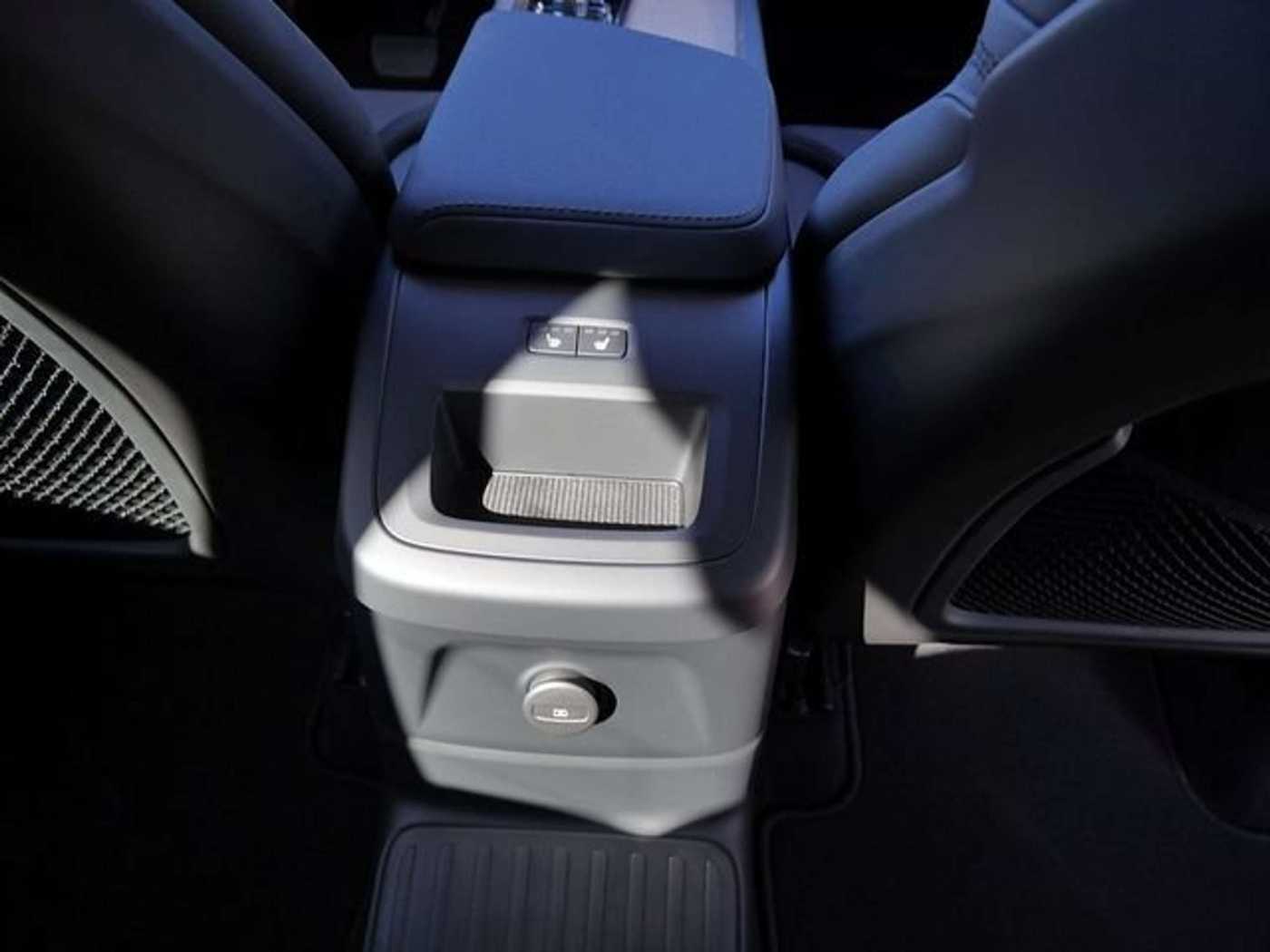 Volvo XC60 – Bild 8