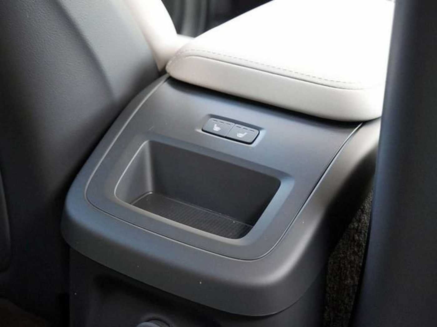 Volvo XC60 – Bild 8