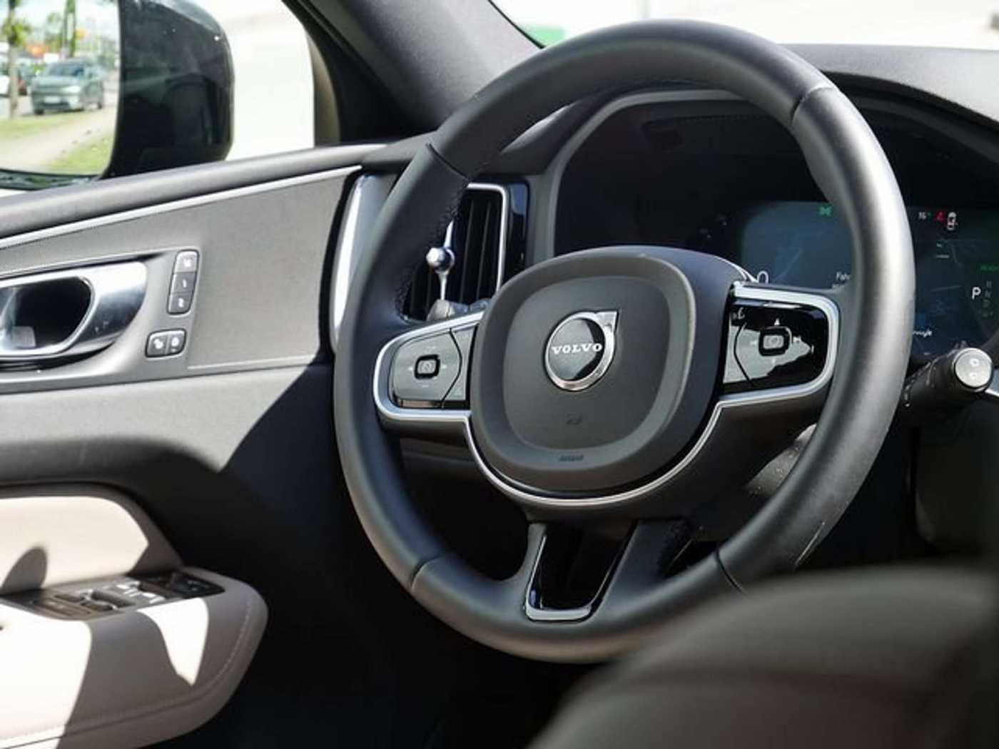 Volvo XC60 – Bild 11