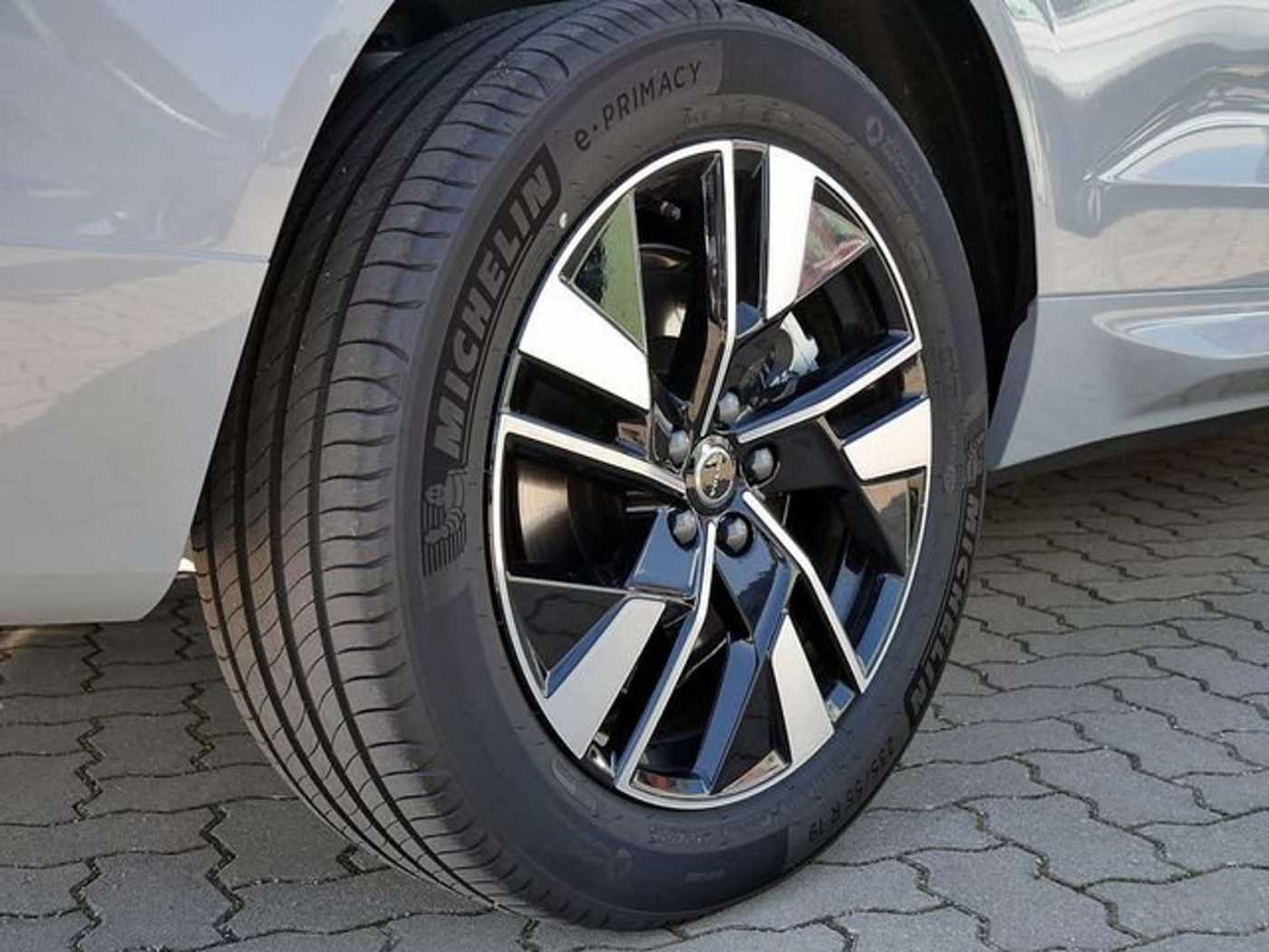 Volvo XC60 – Bild 12