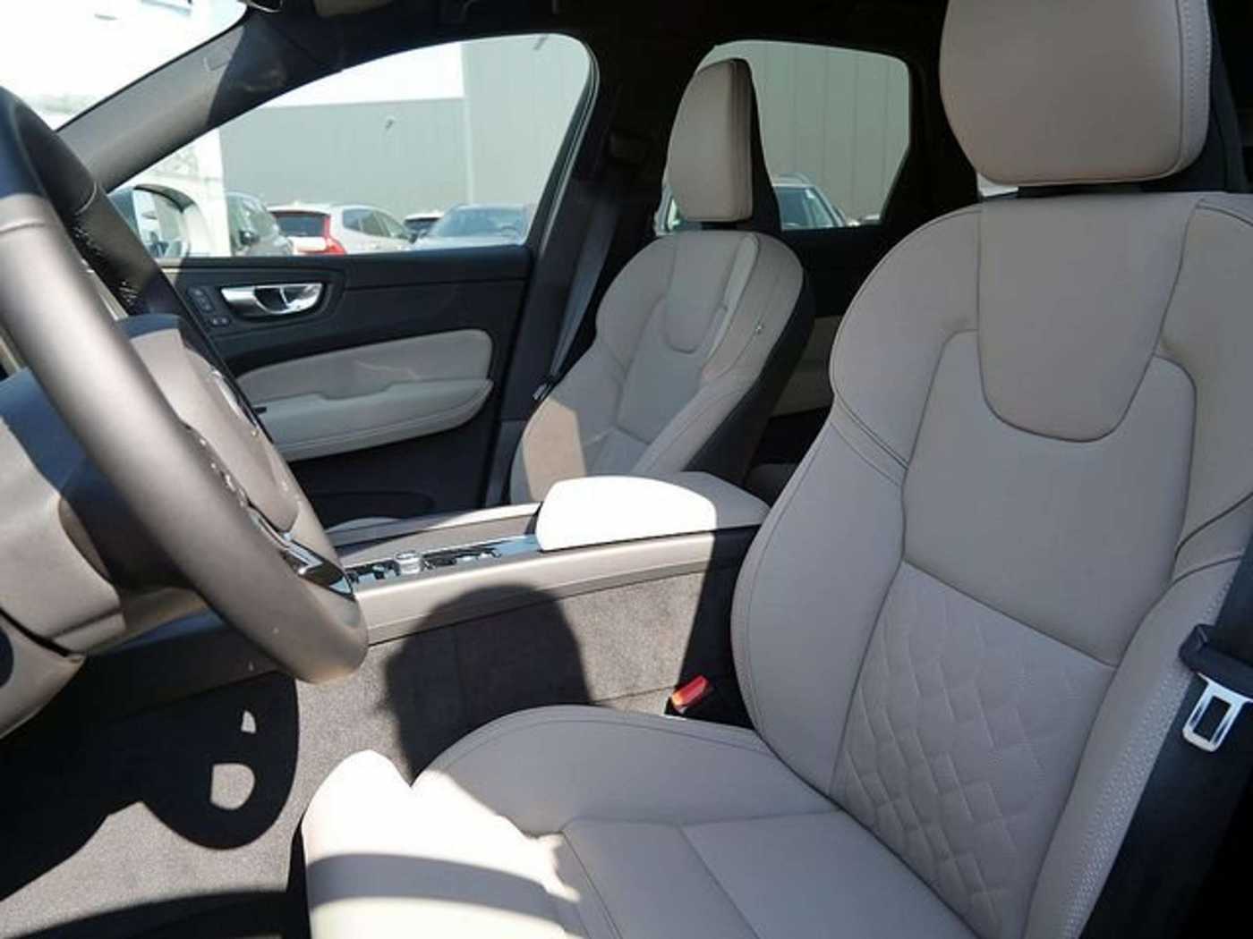 Volvo XC60 – Bild 16