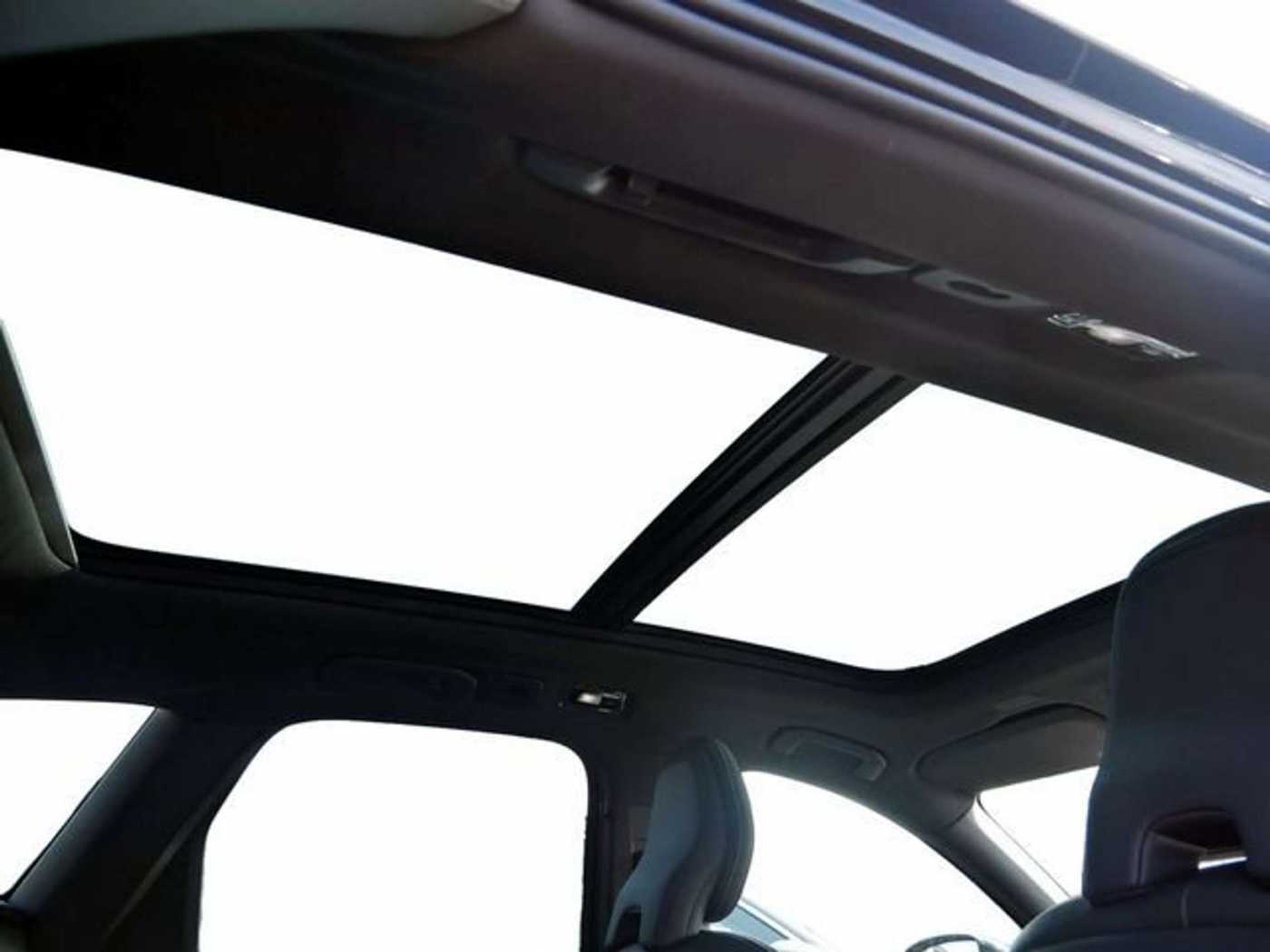 Volvo XC60 – Bild 8