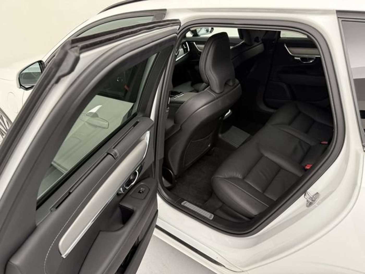 Volvo V90 – Bild 17