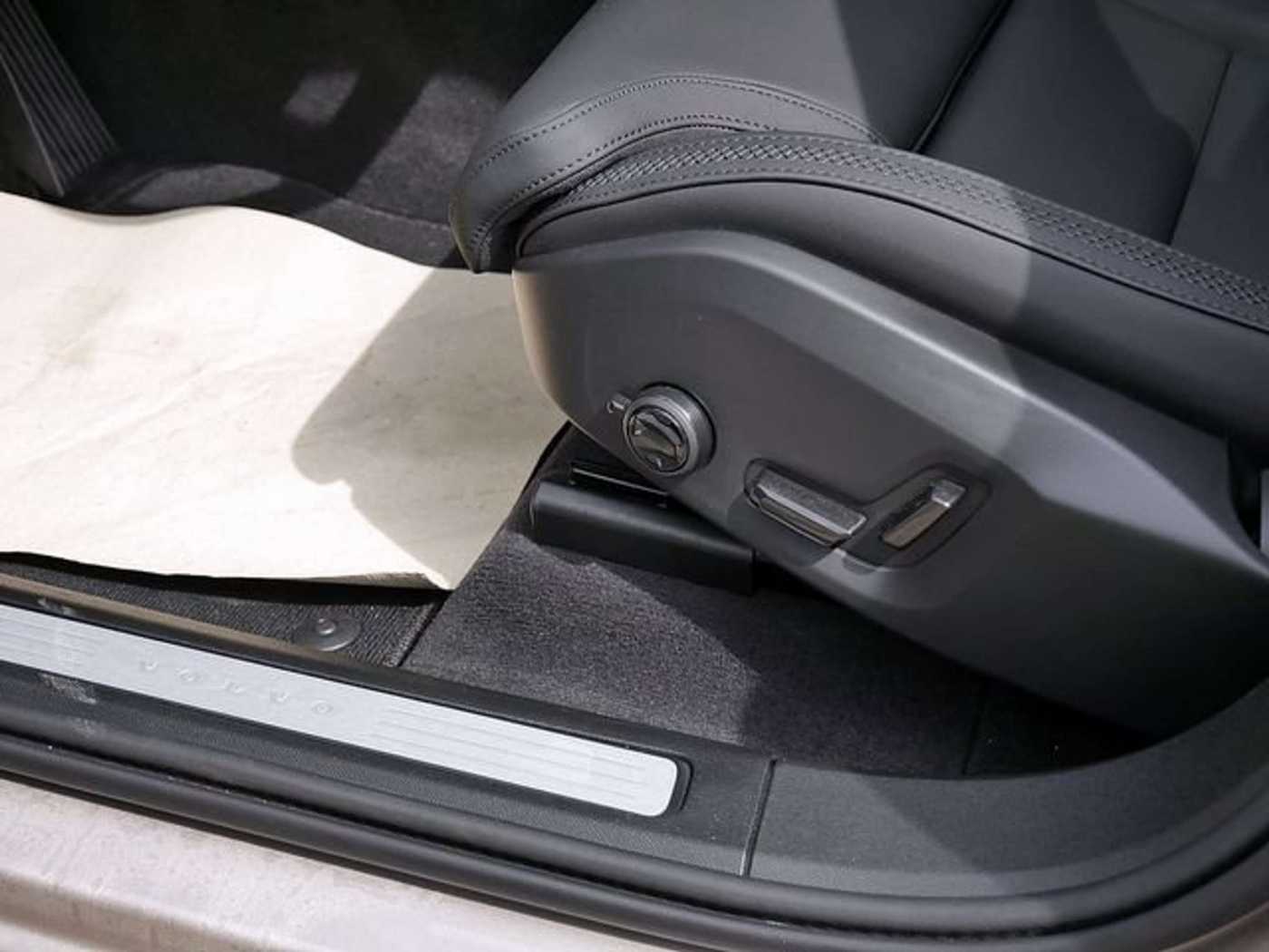 Volvo XC60 – Bild 18