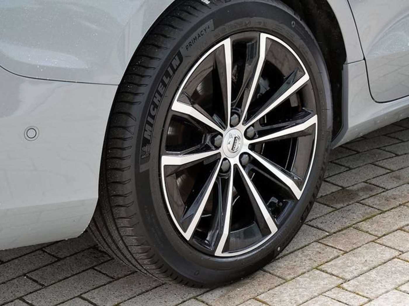 Volvo V60 – Bild 13
