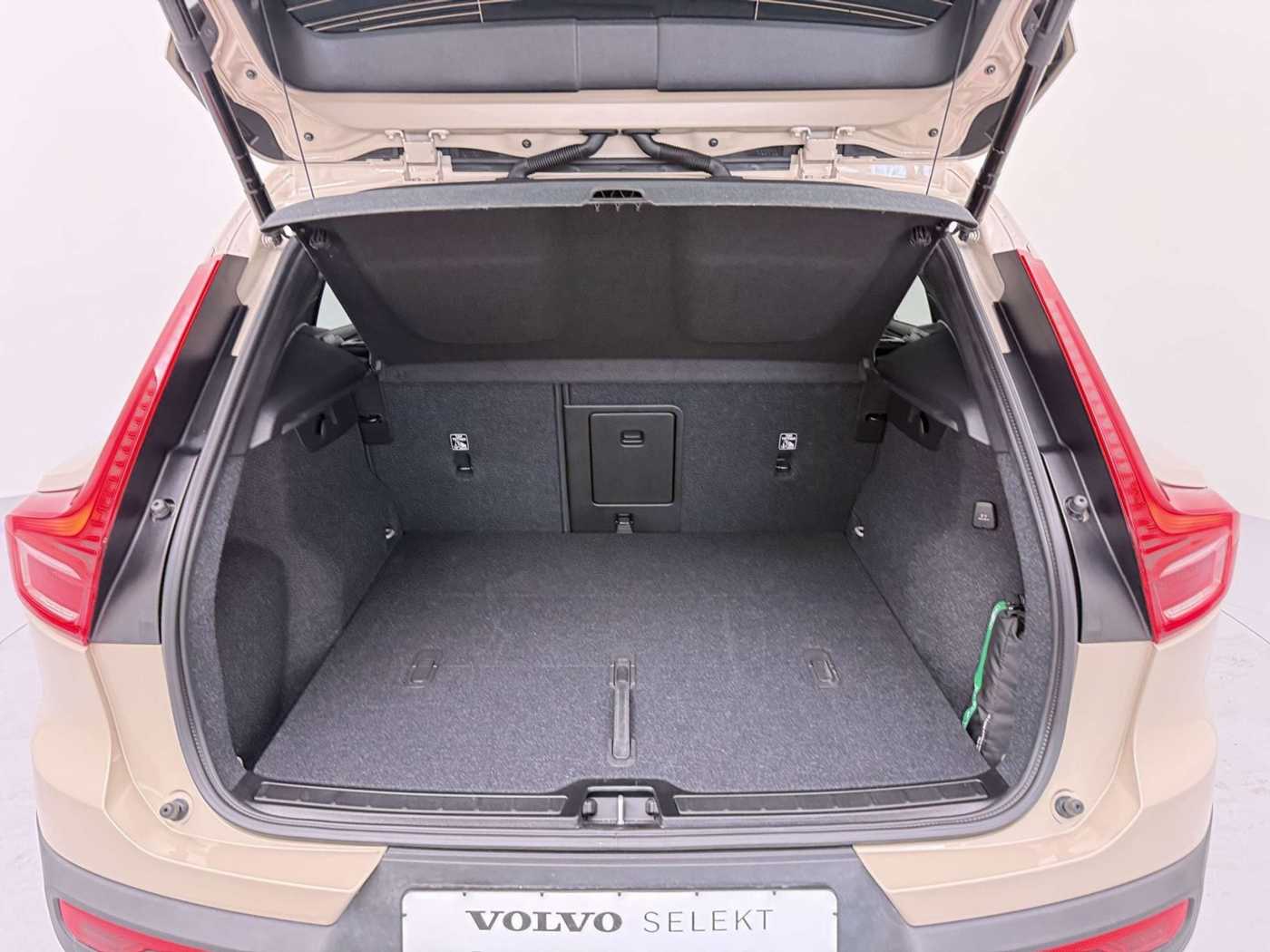 Volvo XC40 – Bild 17