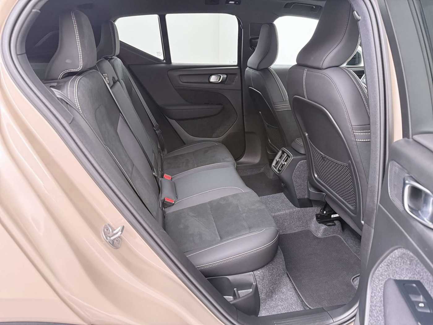 Volvo XC40 – Bild 21