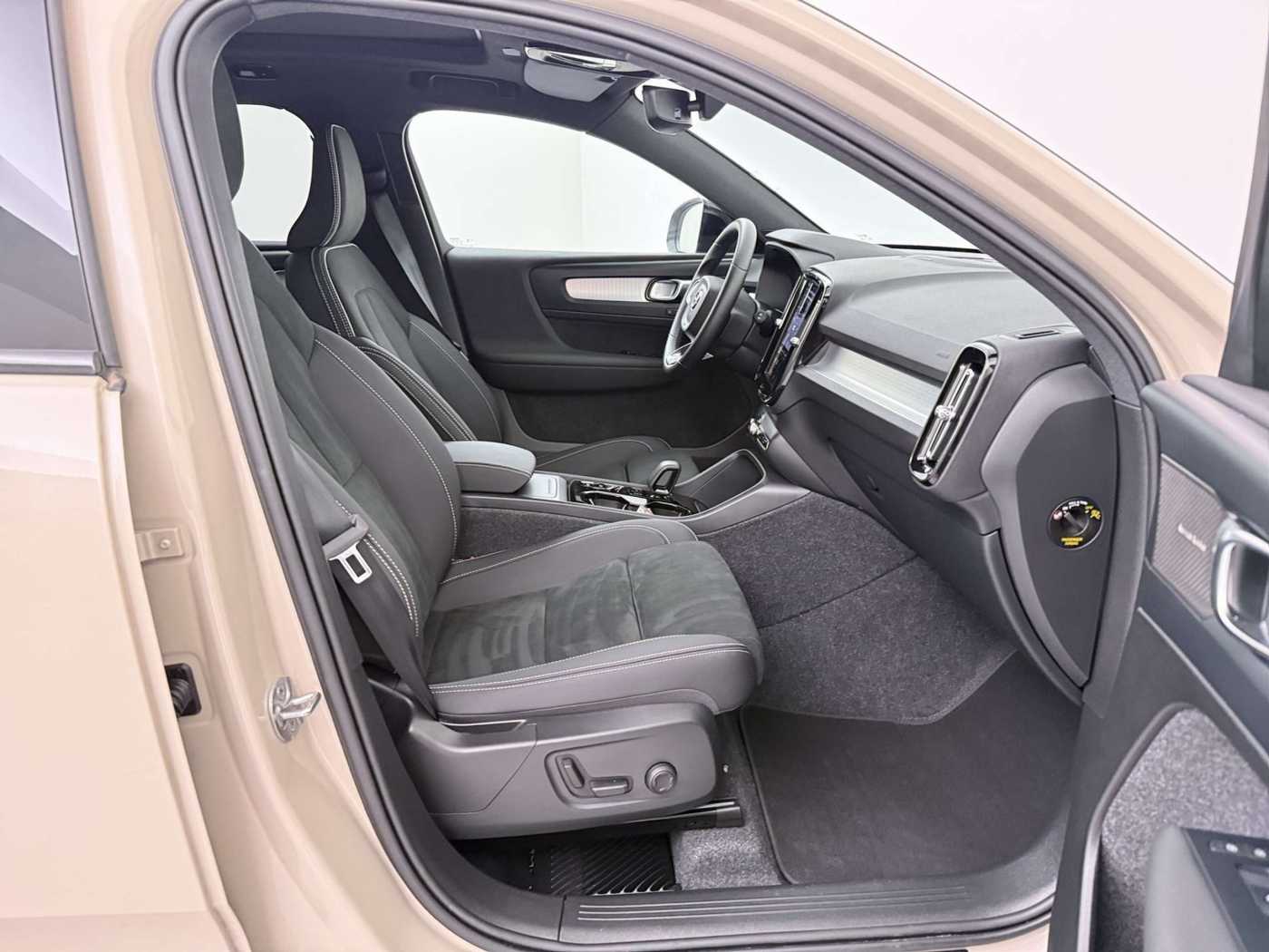 Volvo XC40 – Bild 22