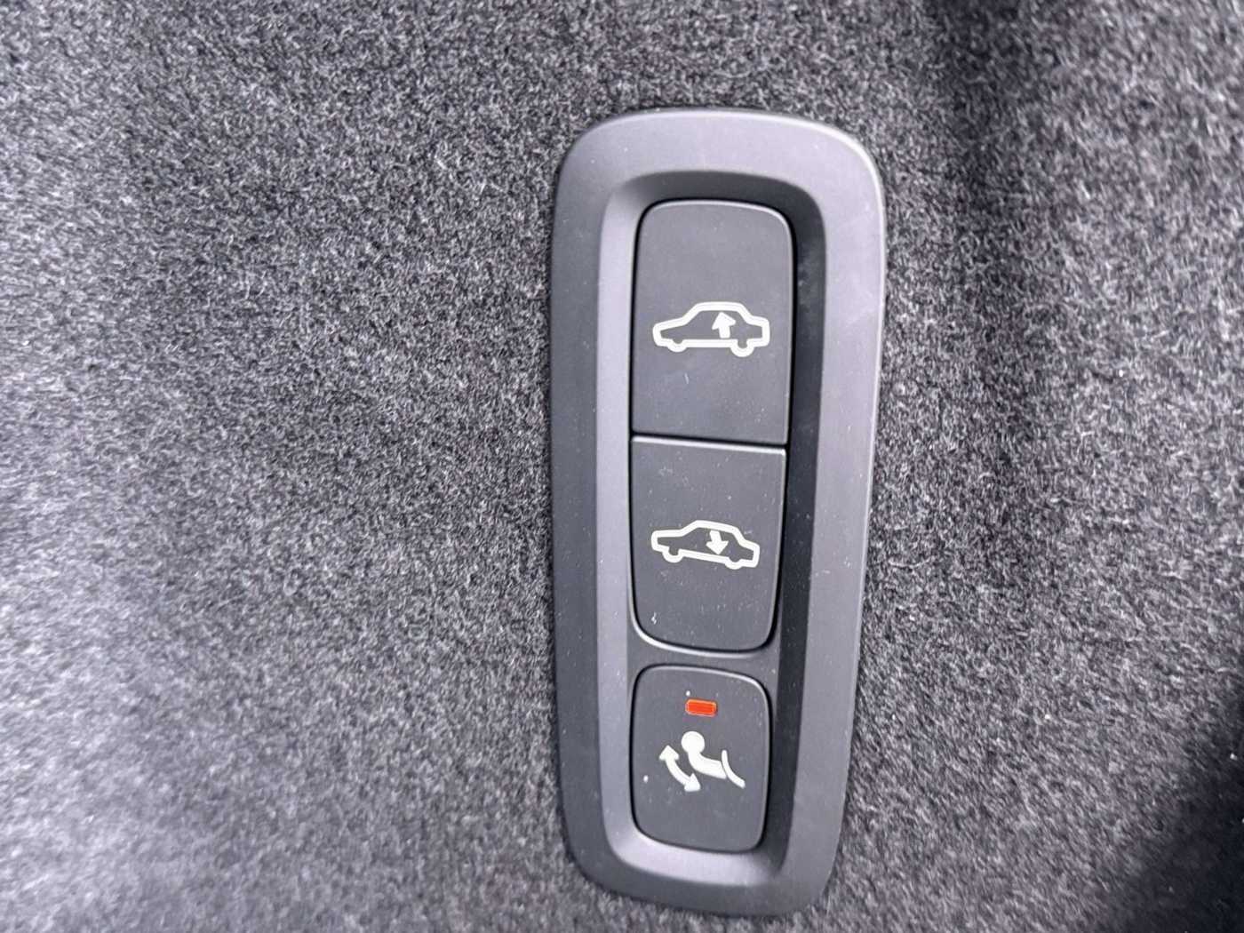 Volvo XC60 – Bild 18