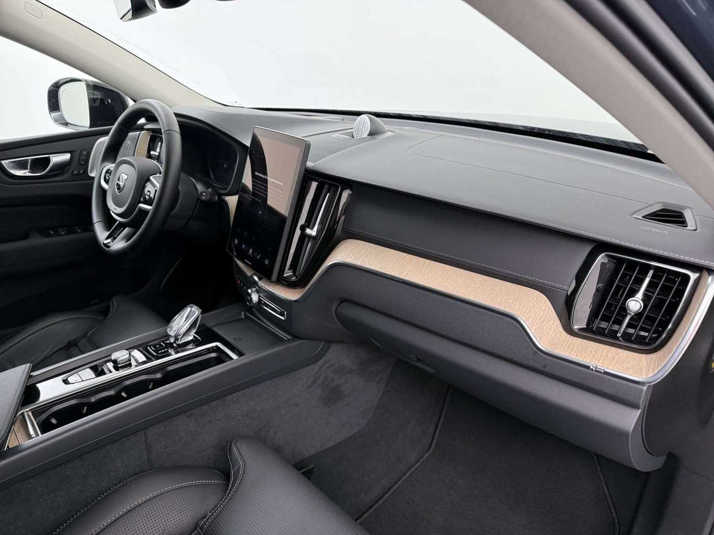 Volvo XC60 – Bild 25