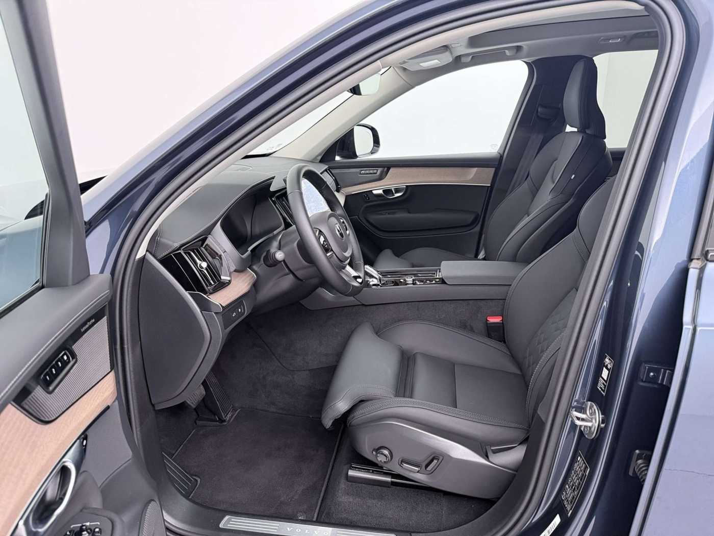 Volvo XC90 – Bild 12