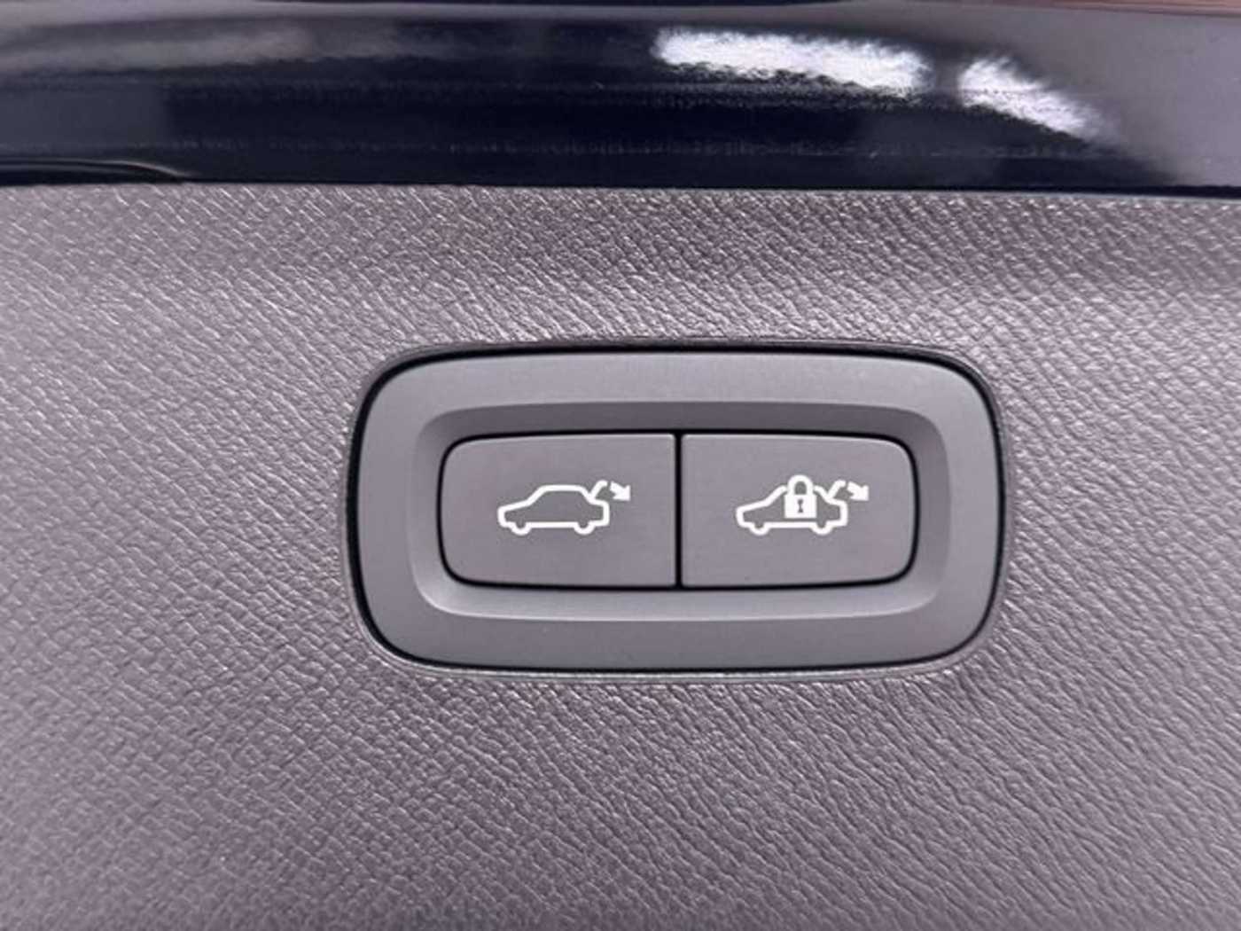 Volvo XC90 – Bild 24