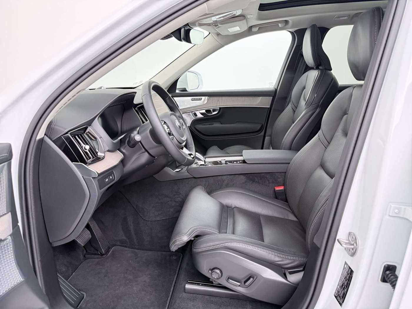 Volvo XC90 – Bild 12