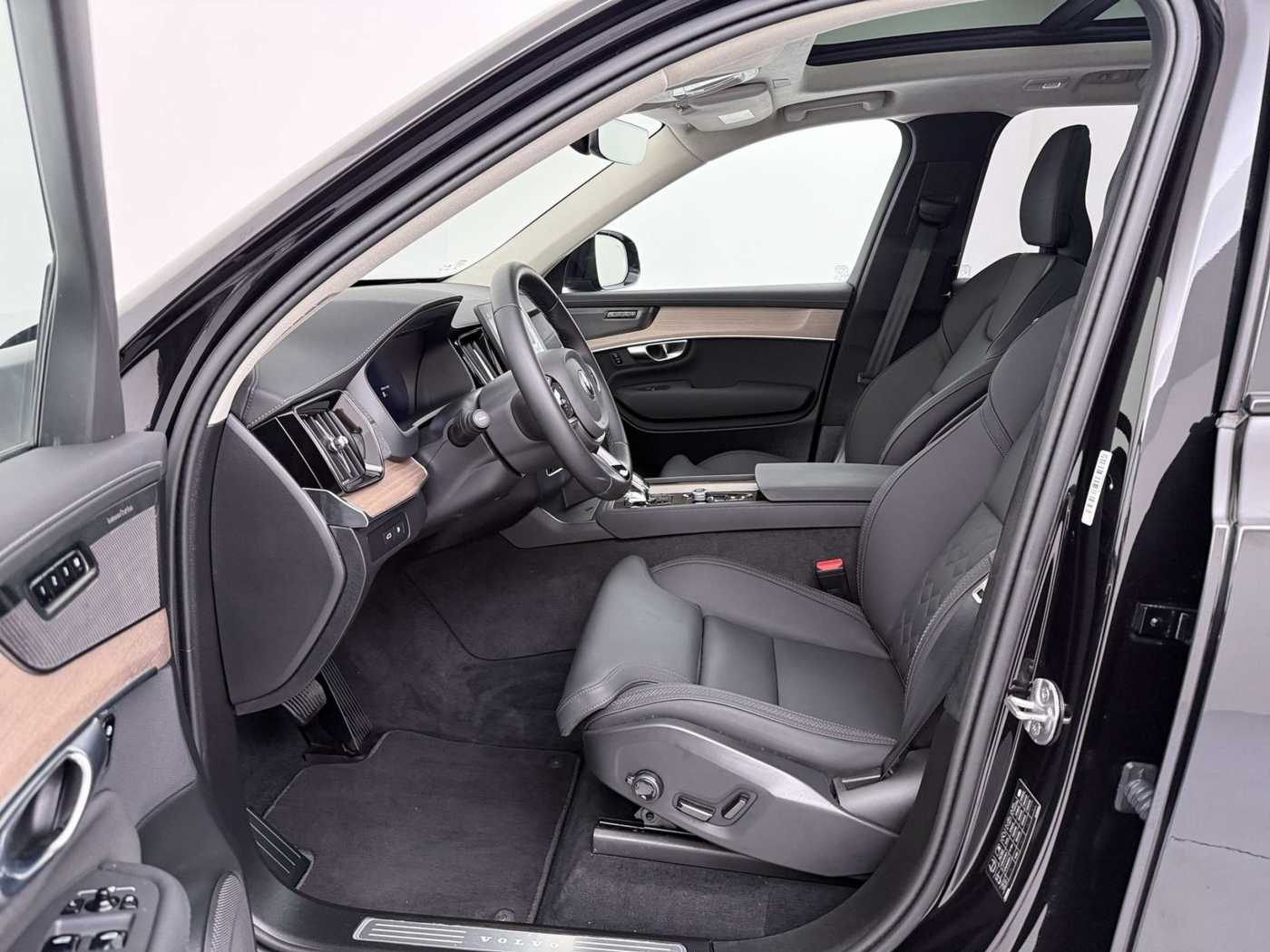 Volvo XC90 – Bild 12