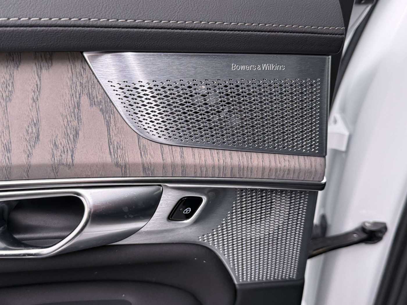 Volvo XC90 – Bild 16