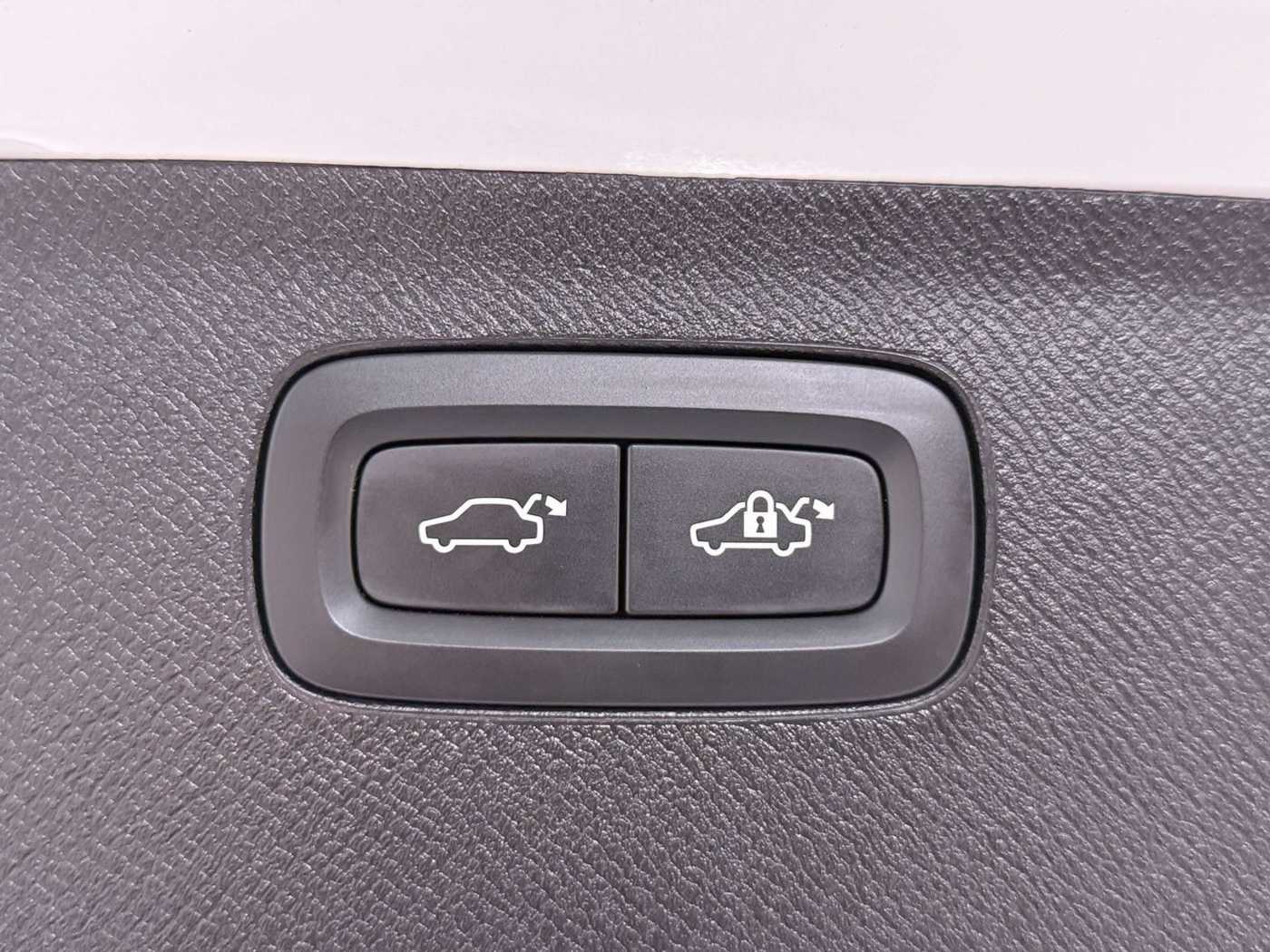 Volvo XC90 – Bild 23