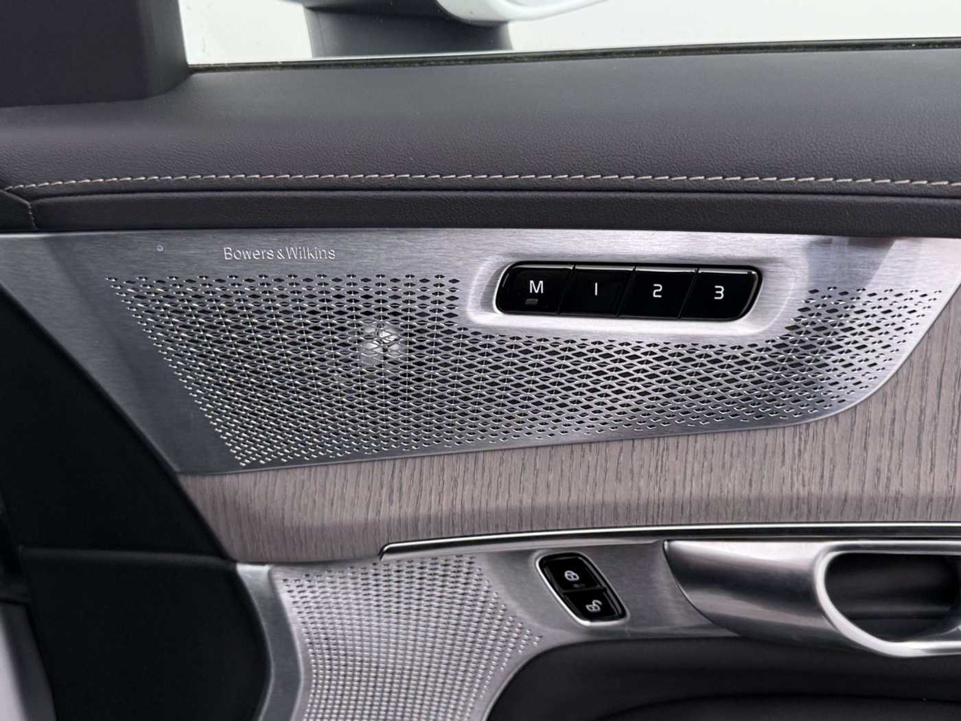 Volvo XC90 – Bild 30