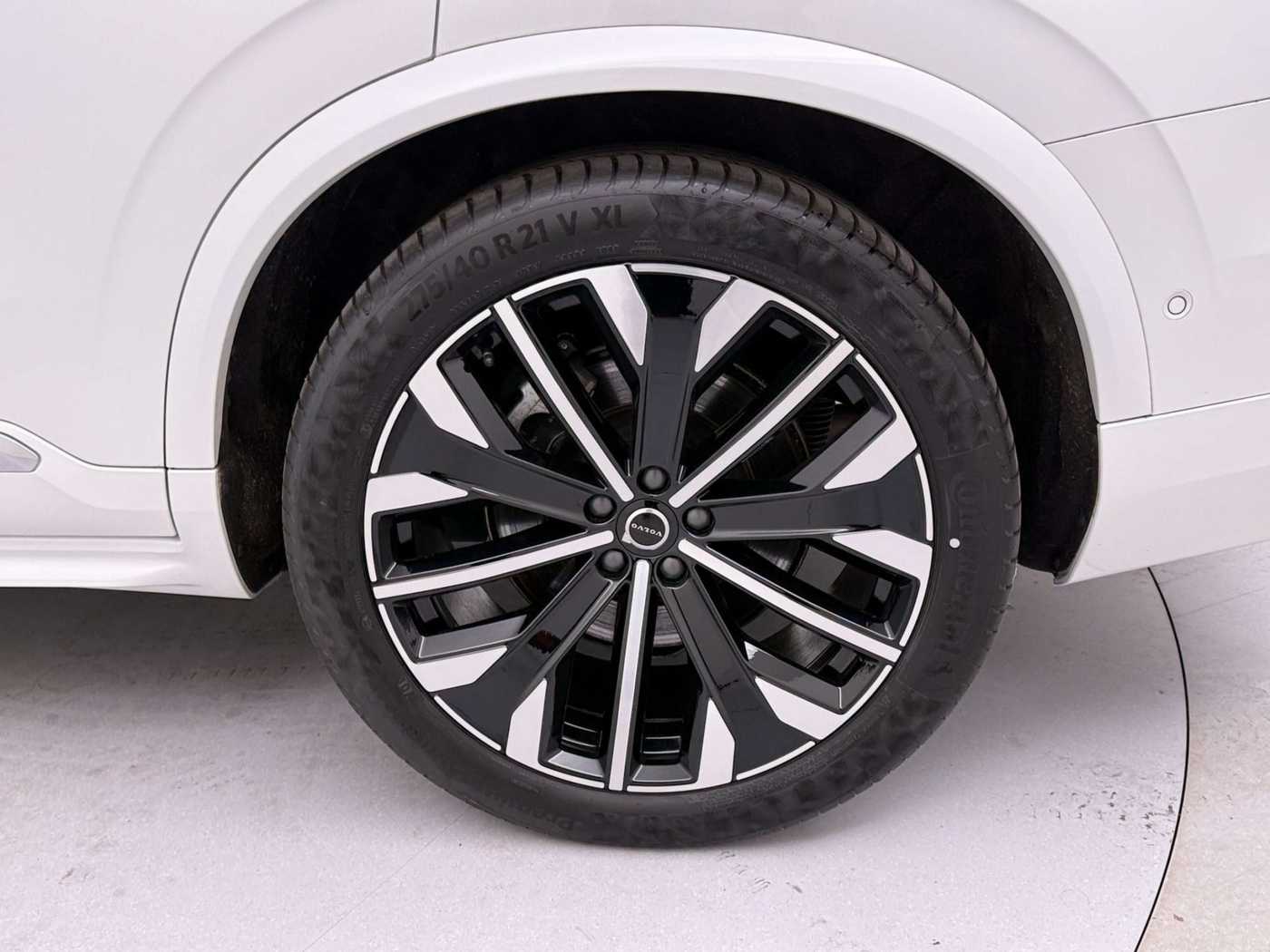 Volvo XC90 – Bild 18