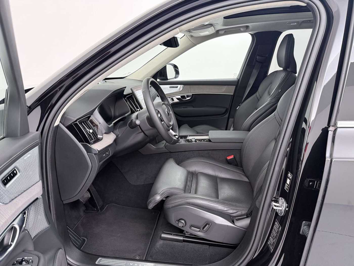 Volvo XC90 – Bild 12
