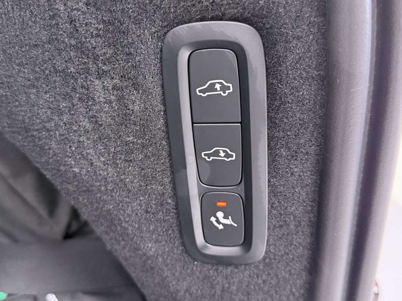 Volvo XC90 – Bild 21