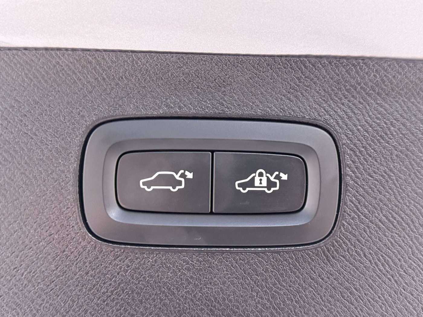 Volvo XC90 – Bild 24