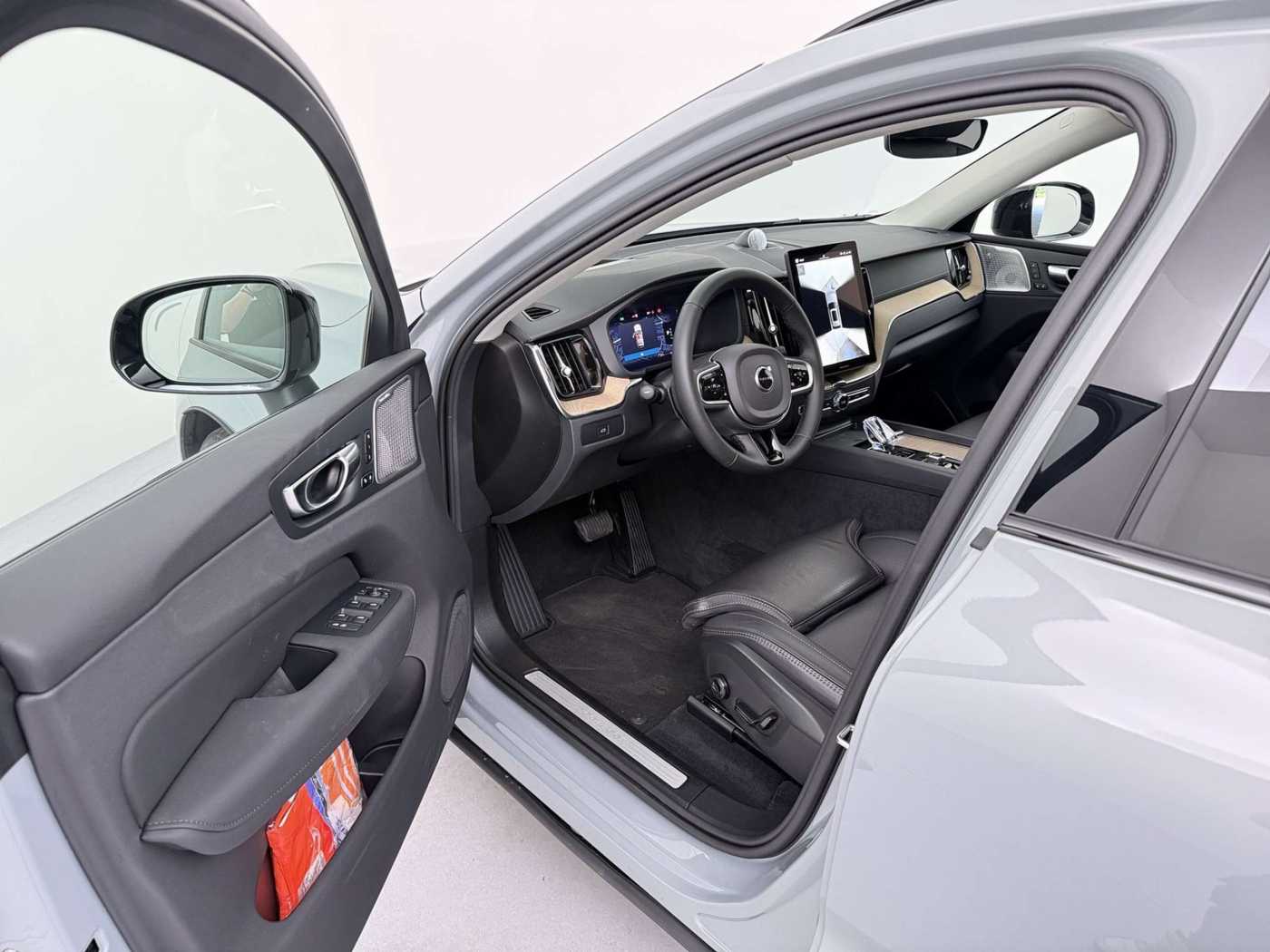 Volvo XC60 – Bild 11
