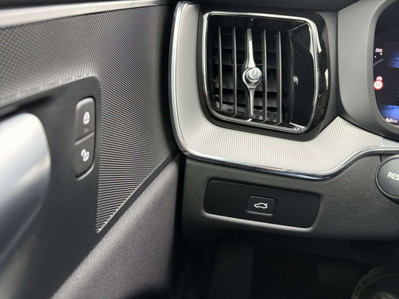 Volvo XC60 – Bild 15