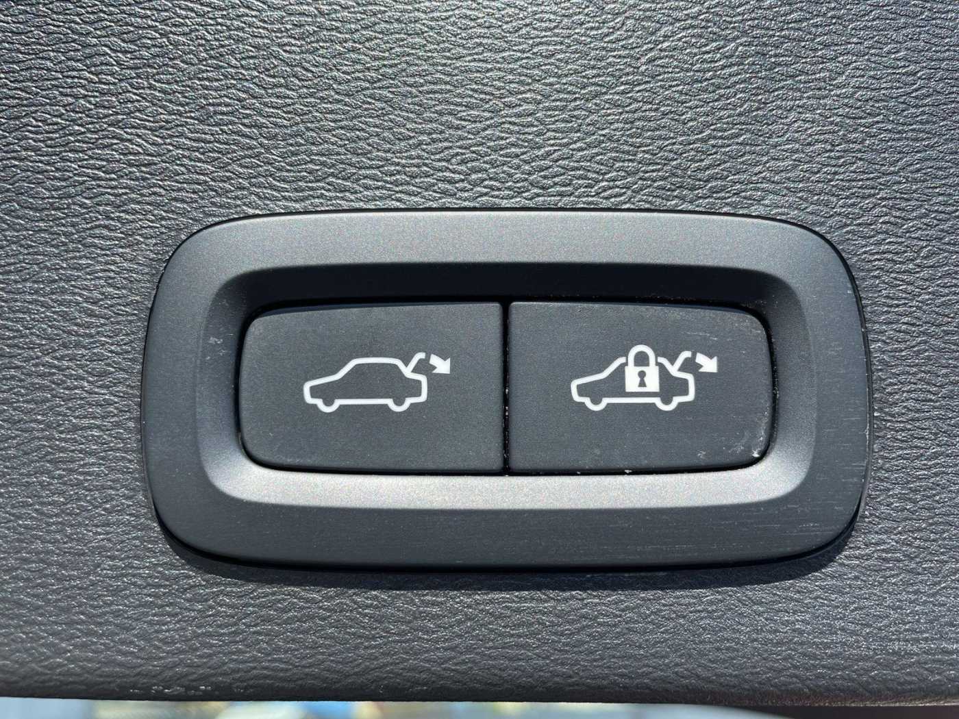 Volvo XC40 – Bild 16