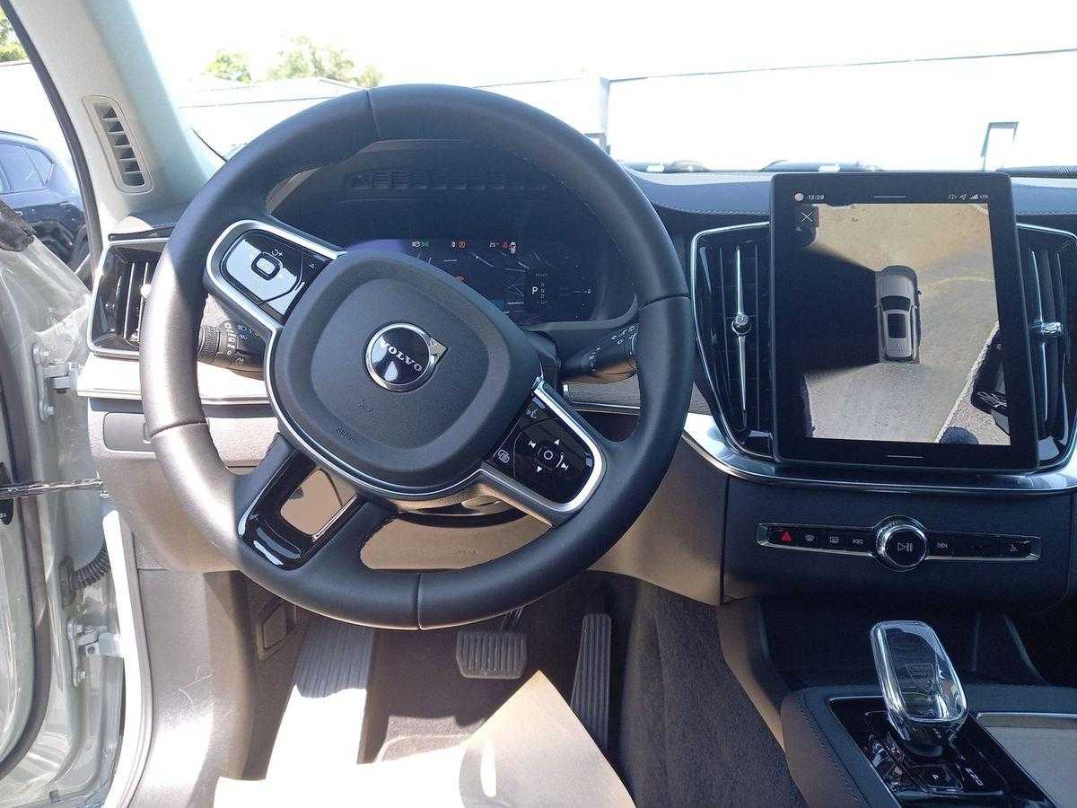 Volvo XC90 – Bild 15