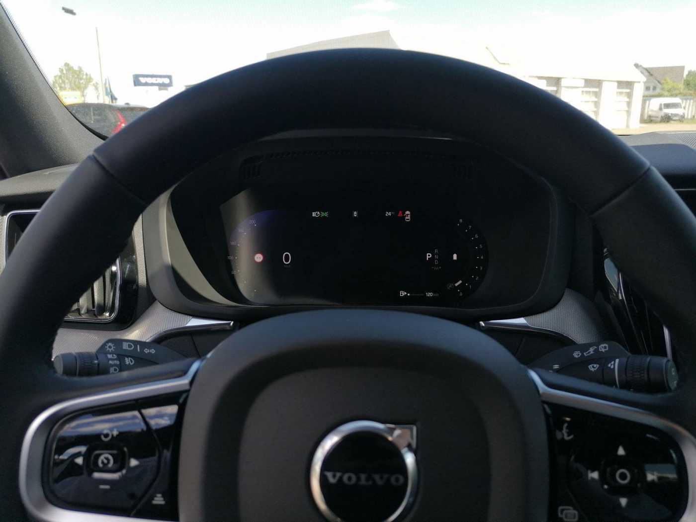 Volvo XC60 – Bild 12