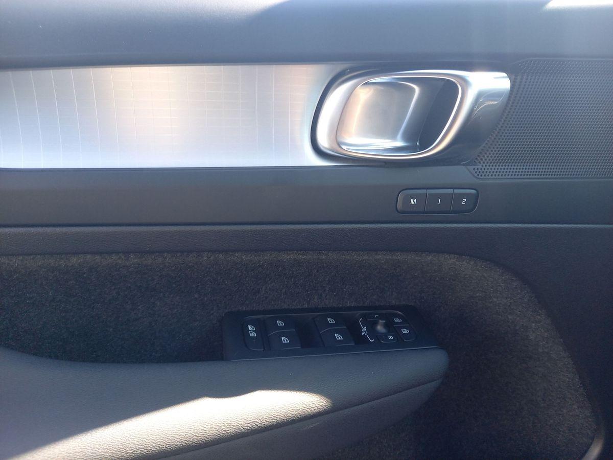 Volvo XC40 – Bild 18