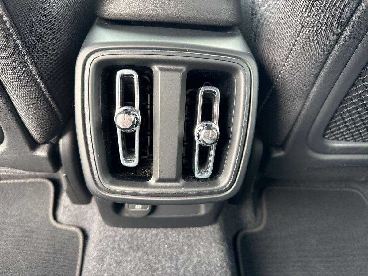 Volvo XC40 – Bild 18