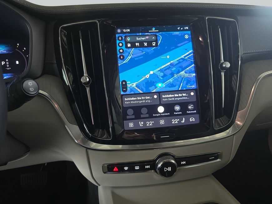 Volvo V60 Cross Country – Bild 15
