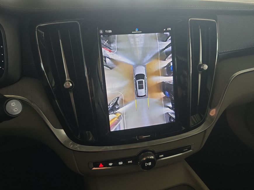 Volvo V60 Cross Country – Bild 16