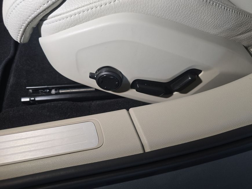 Volvo V60 Cross Country – Bild 18