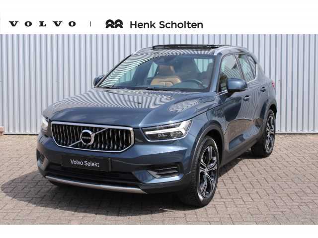 XC40 in Denim Blue