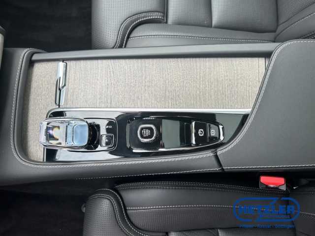 Volvo XC90 – Bild 20
