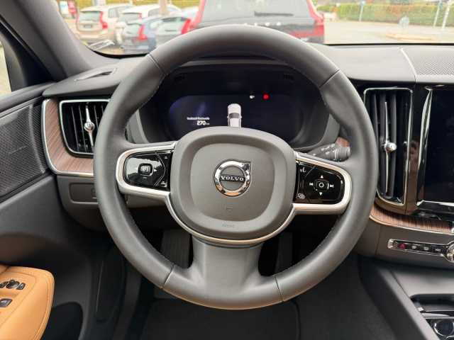 Volvo XC60 – Bild 13
