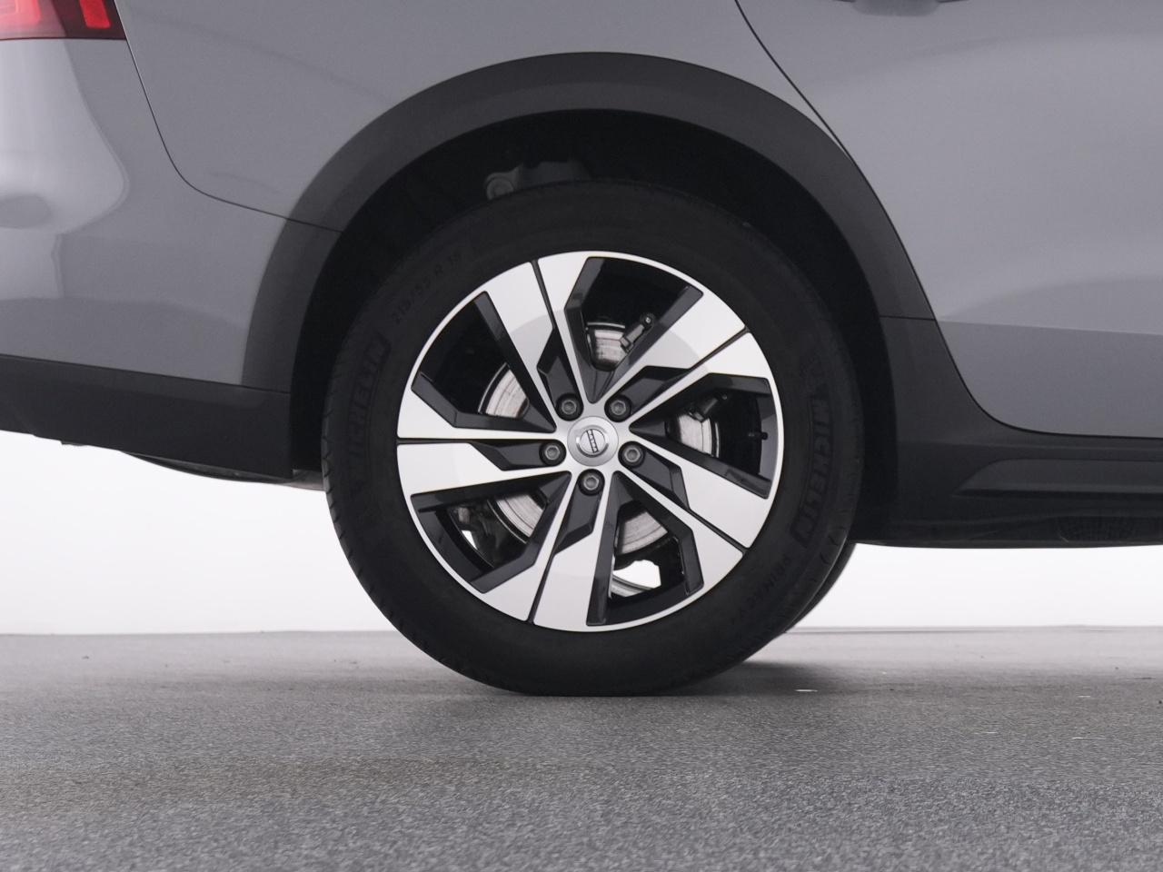 Volvo V60 Cross Country – Bild 23