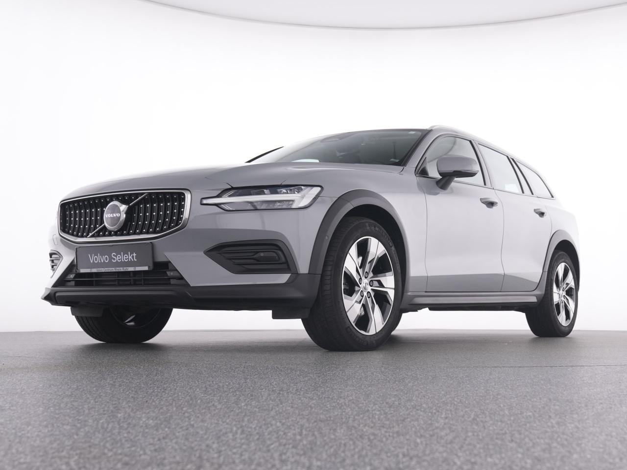 Volvo V60 Cross Country – Bild 7