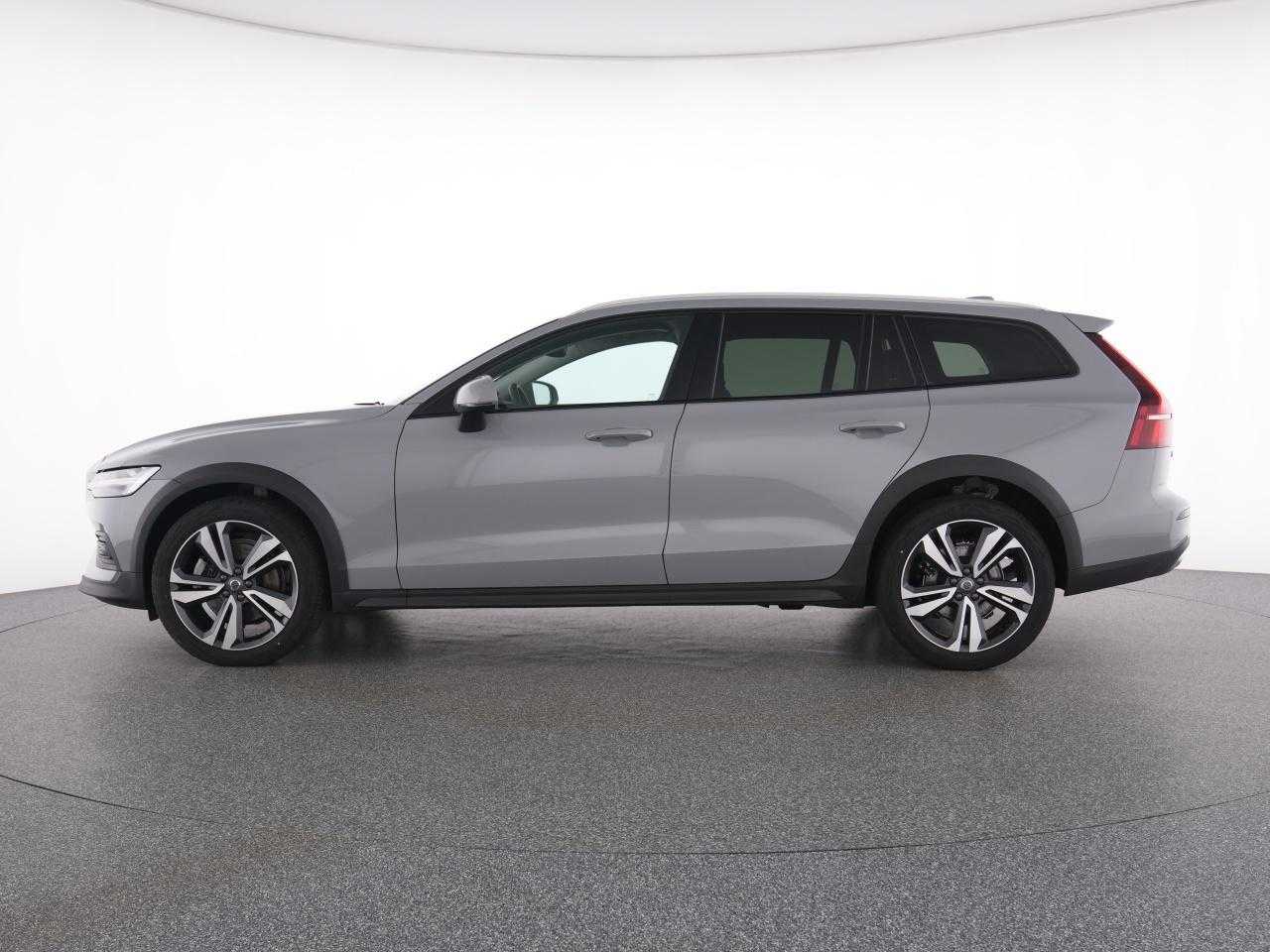 Volvo V60 Cross Country – Bild 11