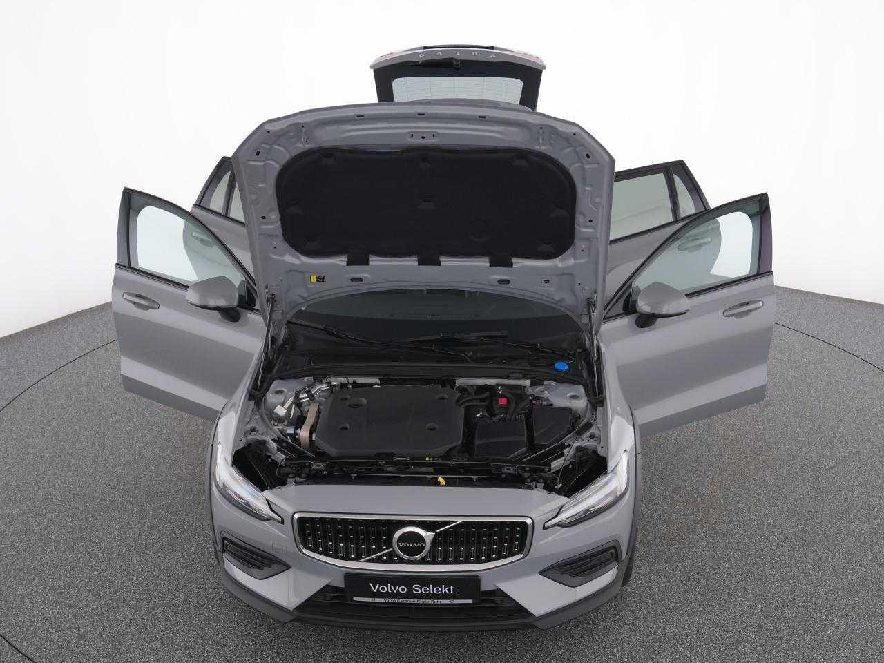Volvo V60 Cross Country – Bild 13