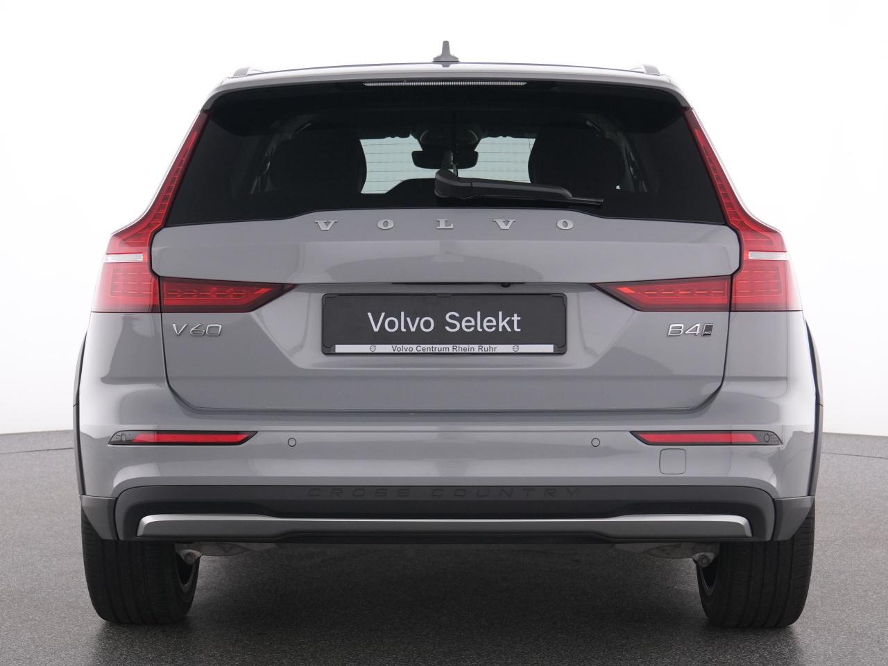 Volvo V60 Cross Country – Bild 16