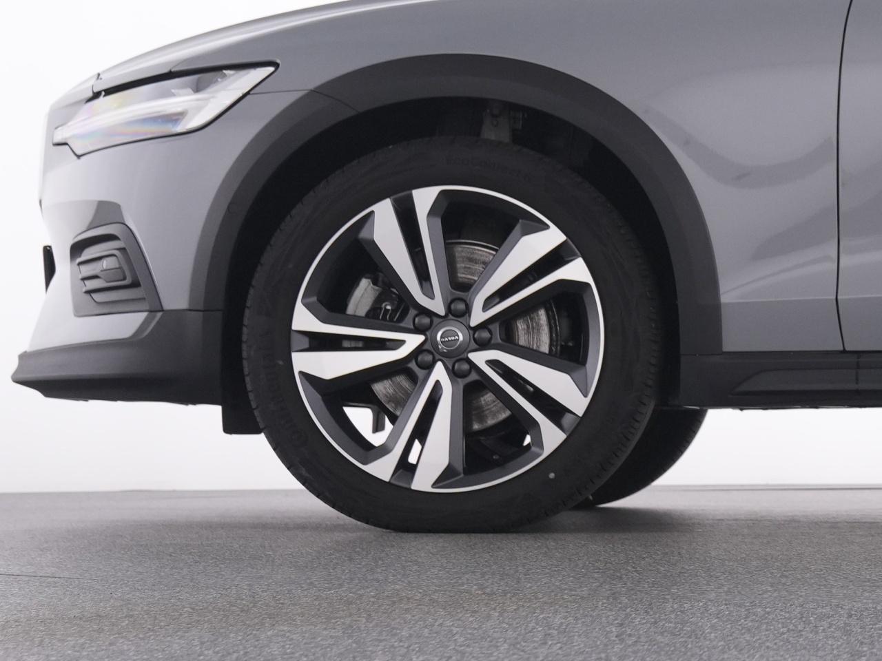 Volvo V60 Cross Country – Bild 20