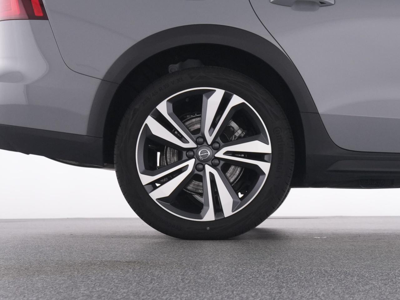 Volvo V60 Cross Country – Bild 23