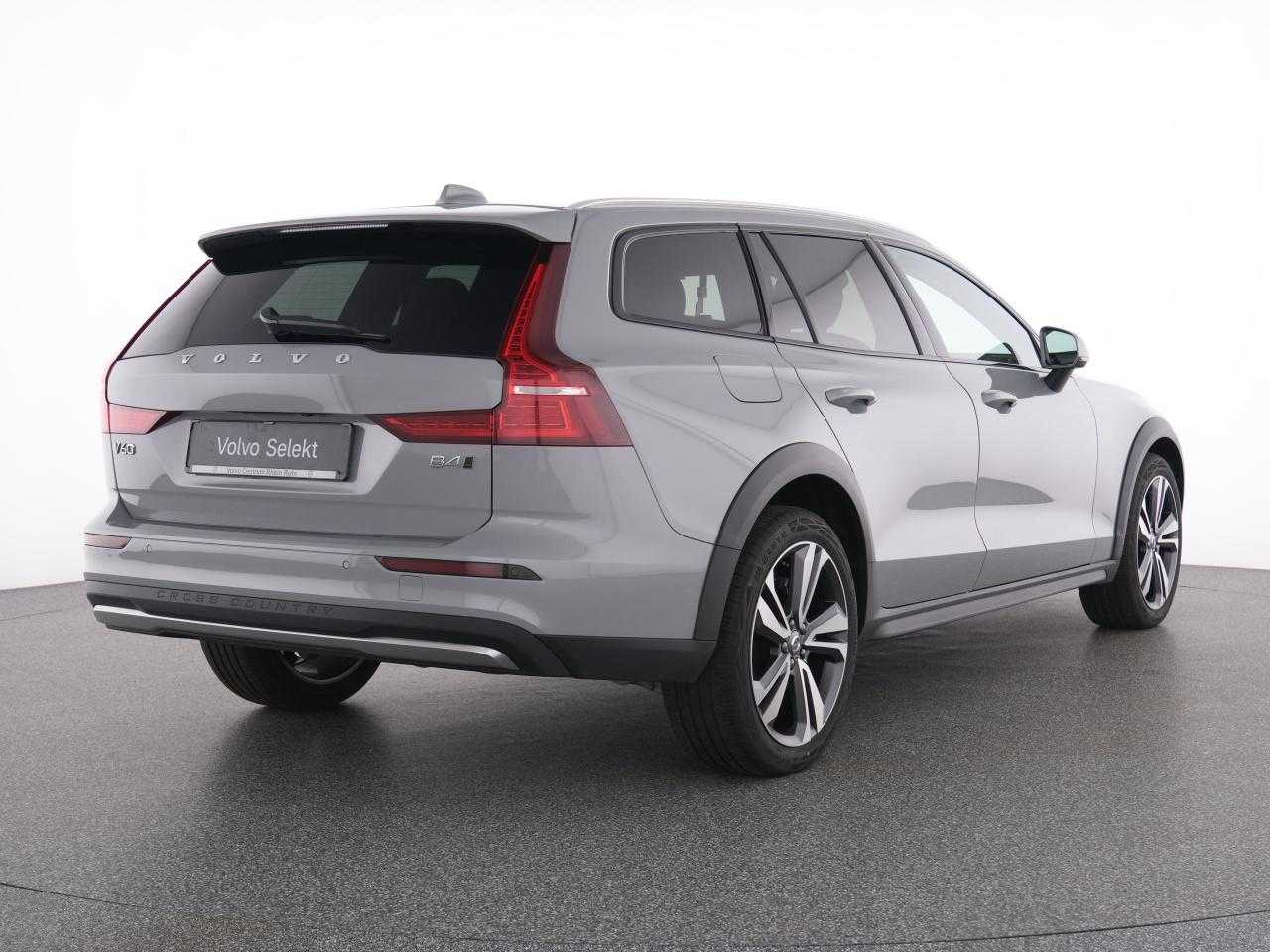 Volvo V60 Cross Country – Bild 3